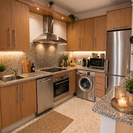 Old Town Center Near - Free Parking - Paraiso Soleado Appartement Estepona